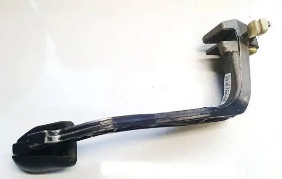 Audi A4 S4 B5 8D Clutch pedal 8d1721316a