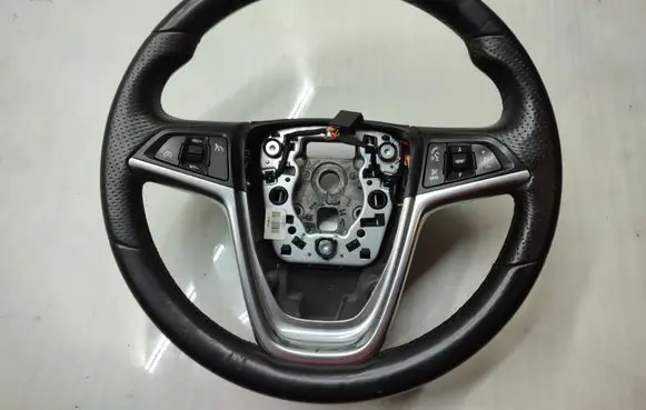 Opel Insignia A Steering wheel 13316540