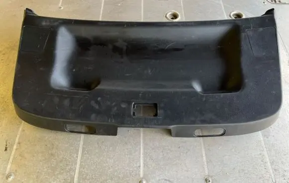 Toyota Auris E180 Tailgate/boot lid cover trim 6478002021