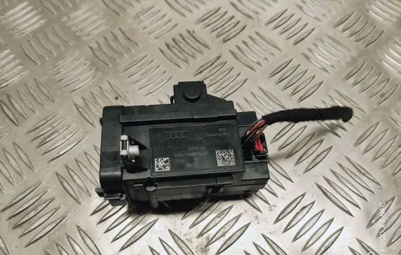 Audi A4 S4 B8 8K Ignition lock 8K0909131