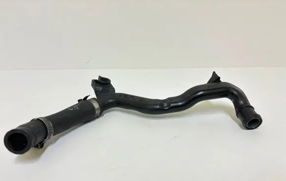BMW 7 F01 F02 F03 F04 Engine coolant pipe/hose 6850666