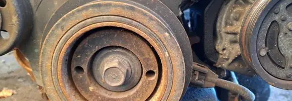Toyota Corolla Verso E121 Crankshaft pulley