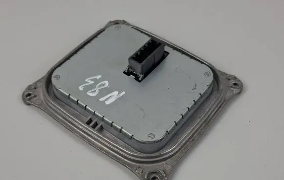 Alfa Romeo Stelvio Xenon control unit/module 147000026900 10EEG171311