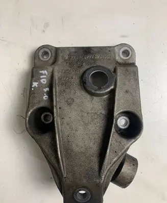 BMW 5 F10 F11 Engine mounting bracket 6777623 13992010 GD01524