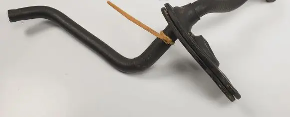Mercedes-Benz E W124 Engine coolant pipe/hose 1248327693
