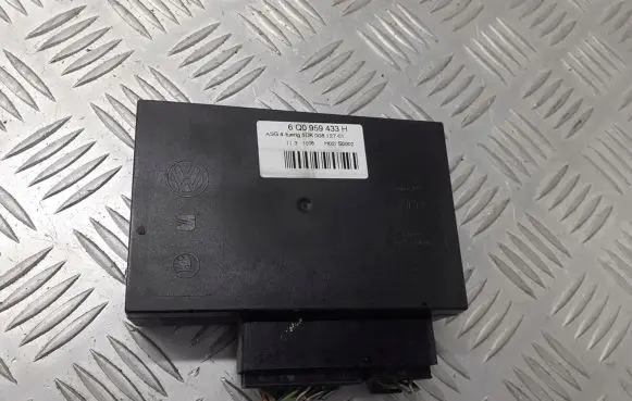 Volkswagen Polo IV 9N3 Voice control module 6Q0959433H