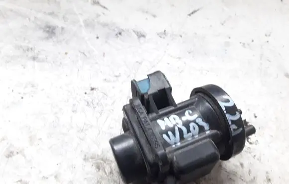 Mercedes-Benz C W203 Vacuum valve A0005450527