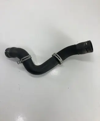 Citroen DS5 Engine coolant pipe/hose 9681777880