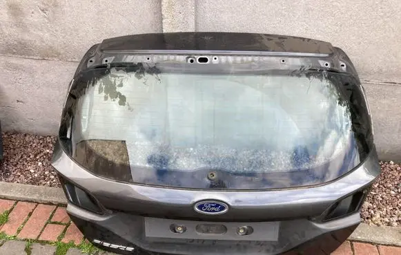 Tailgate/trunk/boot lid