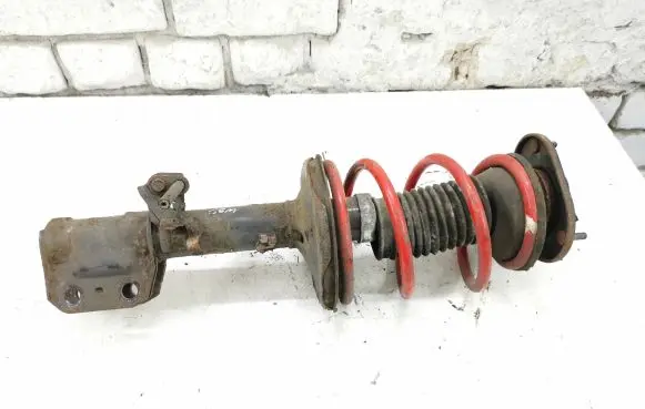 Toyota Avensis T250 Front shock absorber with coil spring
