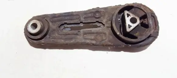Engine mount bracket