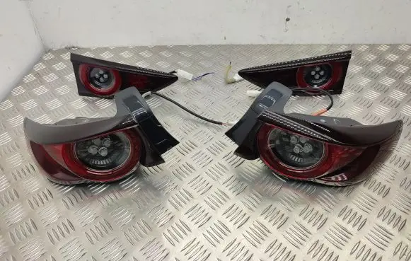 Mazda 3 Rear/tail lights set 