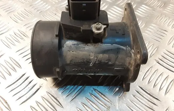 Nissan Almera Tino Mass air flow meter 22680AW400