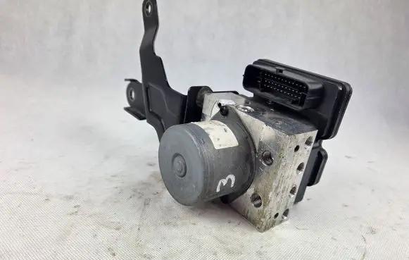 KIA Ceed ABS Pump A2589-30600 61589-45200