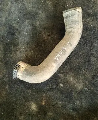 Volvo V40 Intercooler hose/pipe
