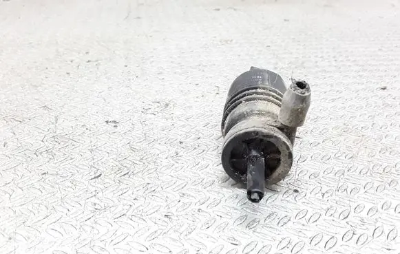 Opel Astra G Windscreen/windshield washer pump