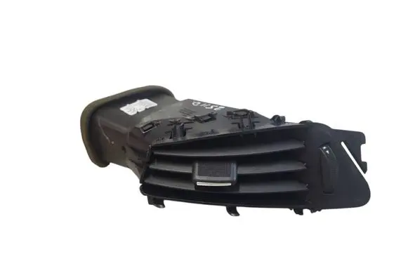 Opel Astra J Dash center air vent grill 13261539 13271842