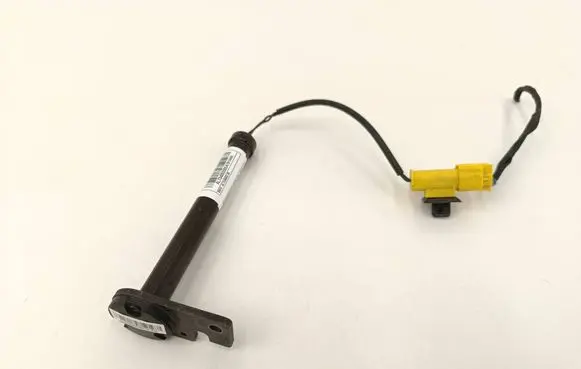 BMW 2 F46 Bonnet Pedestrian Airbag Actuator 7348855