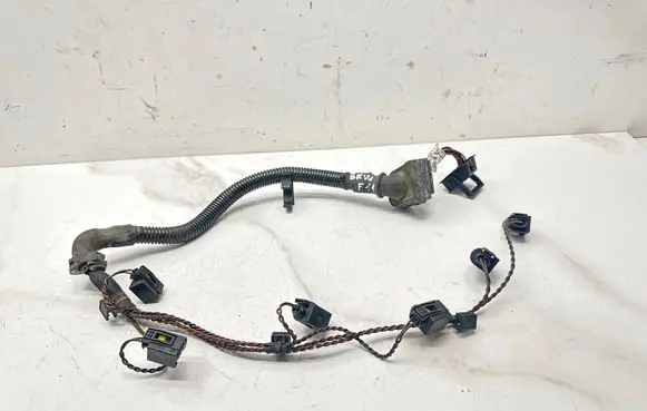 BMW 5 F10 F11 Fuel injector wires 7809546 53781210