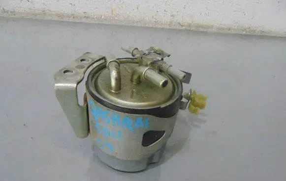 Nissan Qashqai Fuel filter housing 