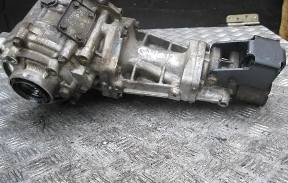Mitsubishi Outlander Gearbox transfer box case G4013