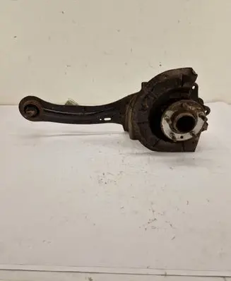 Volvo V40 Rear wheel hub 