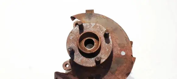 Nissan Sunny Front wheel hub