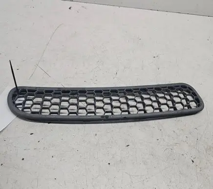 Mini One - Cooper R50 - 53 Front bumper upper radiator grill