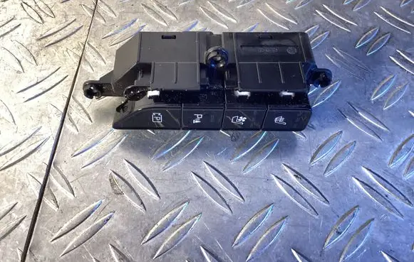KIA Niro Other devices 93330AT510 4K42W51000