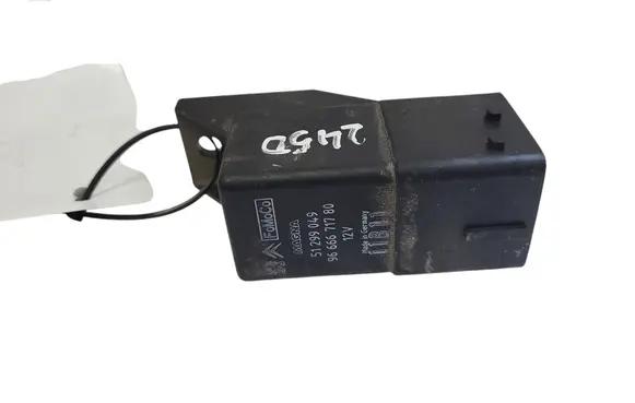 Peugeot 508 Glow plug pre-heat relay 9666671780 51299049