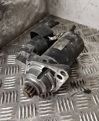 Volkswagen Caddy Starter motor 0986020250