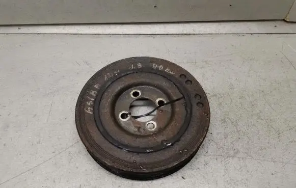 Opel Astra J Crankshaft pulley 