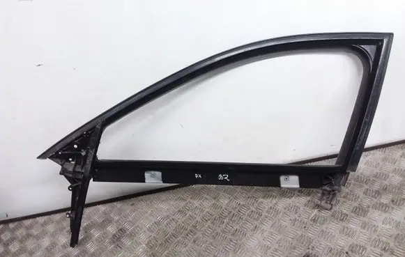 Audi A3 S3 A3 Sportback 8P Front door window/glass frame 8P4837629