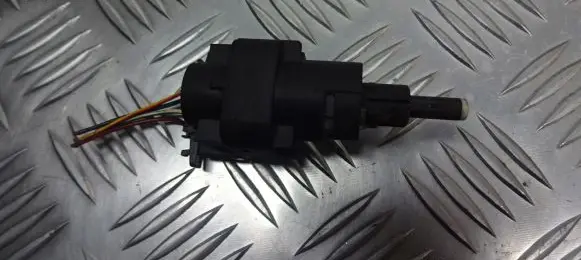 Skoda Octavia Mk2 (1Z) Brake pedal sensor switch FEBI