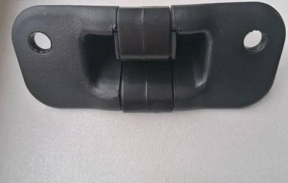 Opel Movano B Sliding door lock loop/hook striker 8286100Q0A 824440002R