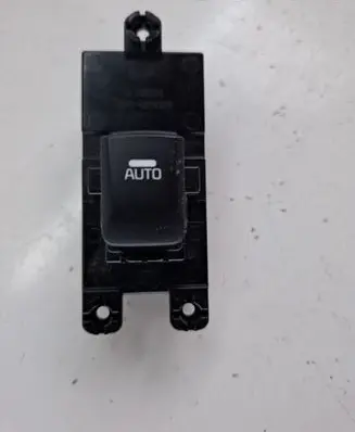 KIA Ceed Electric window control switch 93580A2000 49D5101000