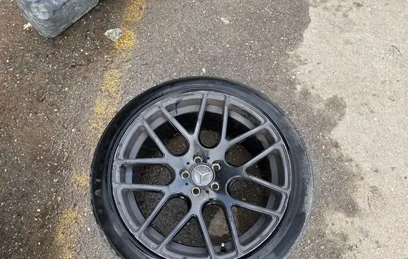 Mercedes-Benz SL R231 R20 alloy rim J1250