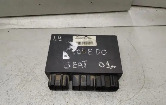 Volkswagen PASSAT B5 Comfort/convenience module 1J0959799S