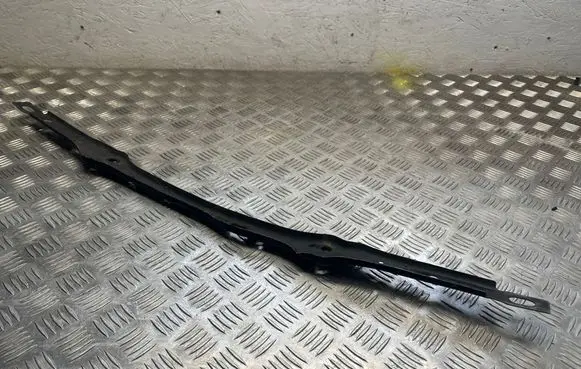 Volvo XC90 Bottom radiator support slam panel 31463897