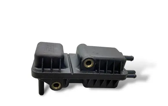 Intake resonator