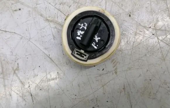 Volkswagen Golf VI Airbag deployment crash/impact sensor 5K0959354