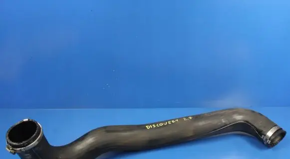 Land Rover Discovery 3 - LR3 Engine coolant pipe/hose
