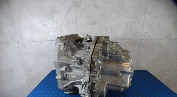 Renault Clio IV Automatic gearbox CART2500331596 2500331596 LMD5217