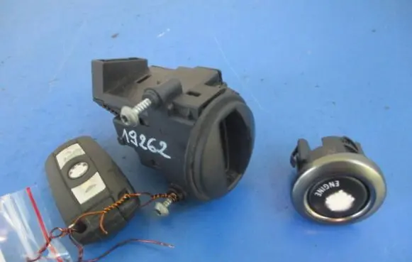 BMW 5 E60 E61 Ignition lock 6954722-11