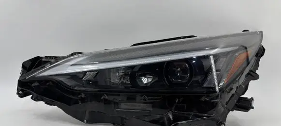 Lexus NX Headlight/headlamp B001543