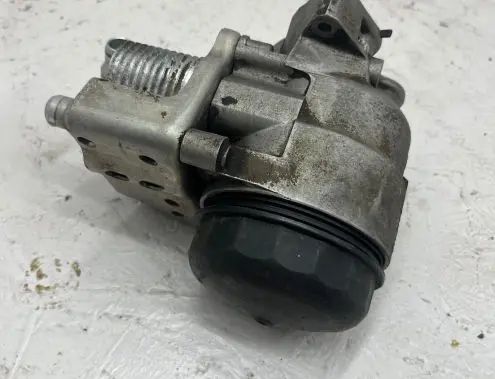 Engine oil radiator