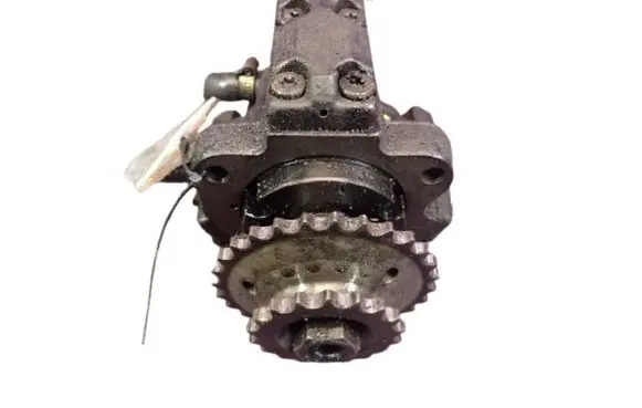 BMW 5 E39 Fuel injection high pressure pump 