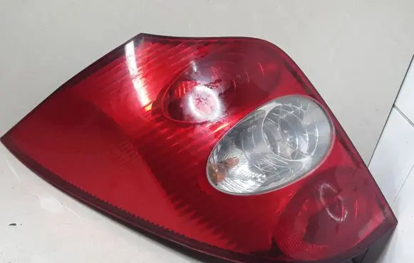 Renault Laguna II Rear/tail lights 8200002471