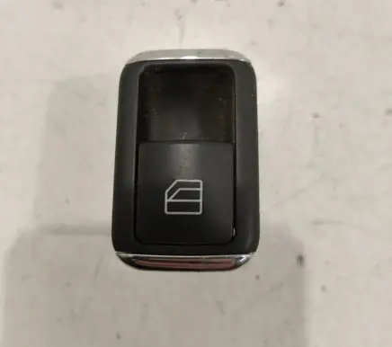 Mercedes-Benz C W204 Electric window control switch A2048700451