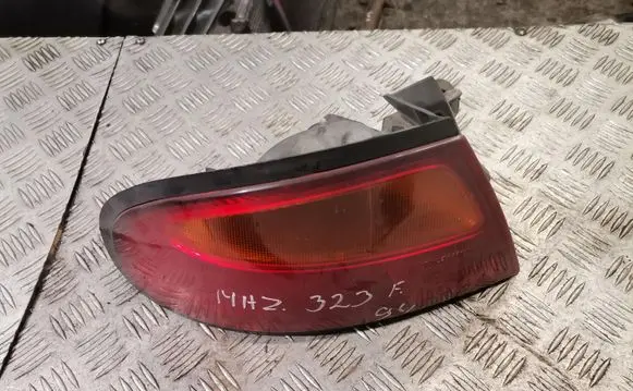Mazda 323 Rear/tail lights 0431439